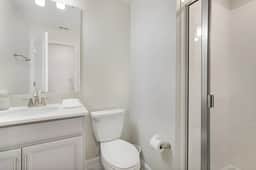 5 Bedrooms / 4 Bathrooms / Storey Lake(4849 RC)
