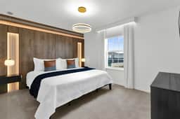 10 Bedrooms/ 8 Bathrooms/ Windsor Island (2286LC)