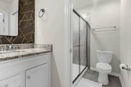 7 Bedrooms/ 5.5 Bathrooms/ Windsor Island (4420KR)