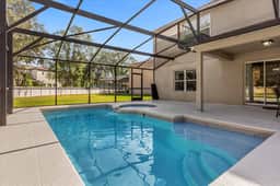 6 Bedrooms/ 4.5 Bathrooms/ Crystal Cove (957 EG)