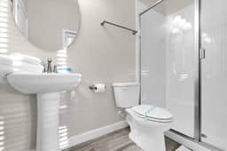 6 Bedroom/ 6 Bathroom Champions Gate (9152 TS)