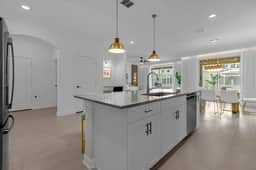 6 Bedrooms/ 5 Bathrooms/ Champions Gate (8923 TW)