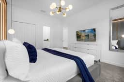 7 Bedrooms/ 6 Bathrooms/ Champions Gate(9032 ST)