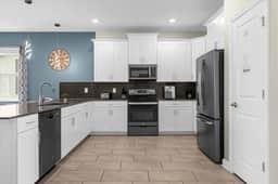 8 Bedrooms/ 5 Bathrooms/ Champions Gate (9004SH)