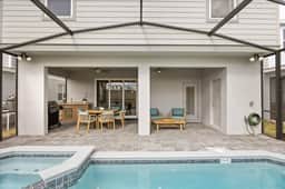 7 Bedrooms / 5.5 Bathrooms / Windsor Cay (16151CC)