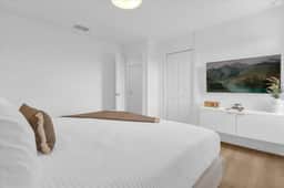 9 Bedrooms/ 5 Bathrooms/ Champions Gate (9037 ST)