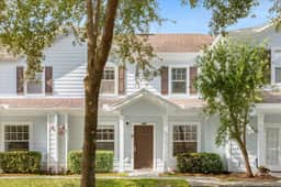 3 Bedrooms / 2 Bathrooms / Lucaya Village (11-103)