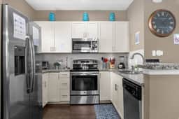 4 Bedrooms / 3 Bathrooms / Lucaya Village (13-105)