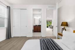 8 Bedrooms/ 7 Bathrooms/ Encore (7502 MA)