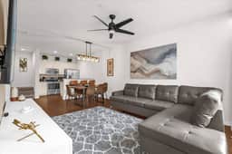 3 Bedrooms/2 Bathrooms/ Lucaya Village (13-102)