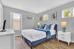5 Bedrooms/ 3 Bathroom Hampton Lakes (573 BC)