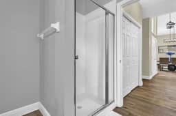 5 Bedrooms/ 3 Bathroom Hampton Lakes (573 BC)