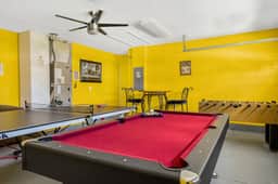 5 Bedroom / 4 Baths / Indian Creek (2504 OL)