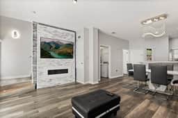 3 Bedrooms / 2.5 Bathrooms / Lake Berkley (1109PR)