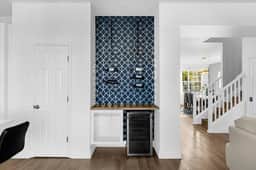 6 Bedrooms/ 3.5 Baths/ Liberty Village (4539 PC)