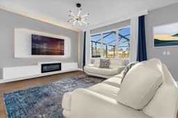 6 Bedrooms/ 3.5 Baths/ Liberty Village (4539 PC)