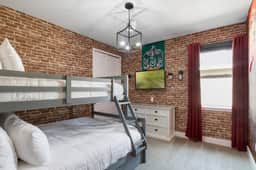 8 Bedrooms/ 7 Bathrooms/ Encore Resort (7590 MA)