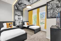 4 Bedrooms / 3 Bathrooms / Lucaya Village (25-108)