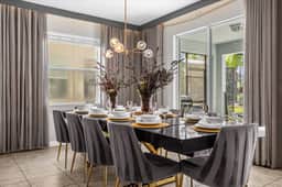 6 Bedrooms / 5 Bathrooms / Paradise Palms (8956 SP)