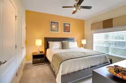 4 Bedrooms / 3 Bathrooms / Paradise Palms (8881 CP)