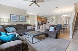 5 Bedrooms / 4 Bathrooms / Paradise Palms (3073 BP)