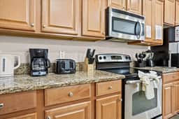 4 Bedrooms / 3 Bathrooms / Paradise Palms (8962 CP)
