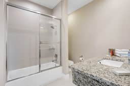 3 Bedroom/ 3.5 Bathroom Magic Village (7669 RD)
