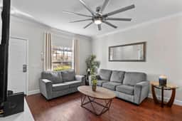 3 Bedrooms / 2 Bathrooms /  Lucaya Village (9-103)