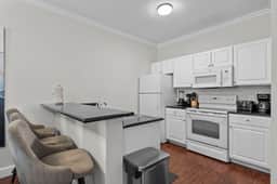 3 Bedrooms / 2 Bathrooms /  Lucaya Village (9-103)