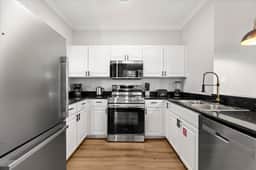 4 Bedrooms/ 3 Bathrooms/ Lucaya Village (8-101)