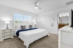 4 Bedroom/ 3 Bathroom/ Paradise Palms (8953BP)