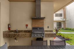 4 Bedrooms/ 4.5 Bathrooms/ Magic Village (3082 RW)