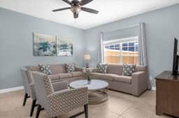 4 Bedrooms / 3 Bathrooms/ Paradise Palms (2931BU)