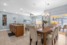 4 Bedrooms / 3 Bathrooms/ Paradise Palms (2931BU)