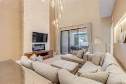 4 Bedrooms/ 4.5 Bathrooms/ Magic Village (7473 BD)