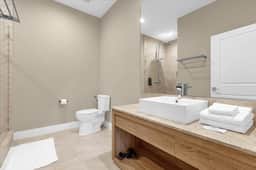 4 Bedroom/4.5 Bathroom/Magic Village Views(3131RW)