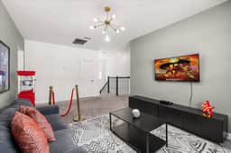 6 Bedrooms/ 5 Bathrooms/ Champions Gate (9223SH)