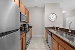 5 Bedrooms / 4 Bathrooms / Paradise (8980 CoP)