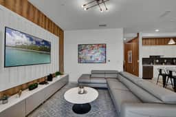 2 Bedrooms/ 2 Bathrooms/ Storey Lake (3191-405 PC)