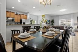 5 Bedrooms / 4 Bathrooms Paradise Palms (8981 CP)