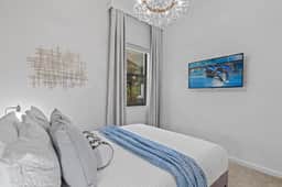 5 Bedrooms/5 Bathrooms/ Paradiso Grande (10473 ET)
