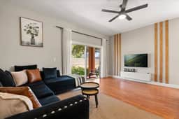 4 Bedrooms/ 3.5 Bathrooms/ Regal Palms (4102 CA)
