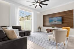4 Bedrooms/ 3 Bathrooms/ Storey Lake (2621 SS)