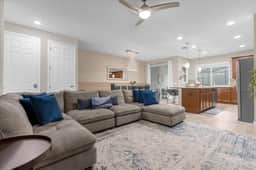 4 Bedrooms / 4.5 Bathrooms / Solara (1568 CP)