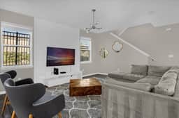 6 Bedrooms / 4.5 Bathrooms / Solara (1824 SP)