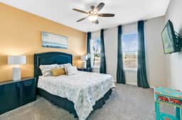 5 Bedrooms / 5.5 Bathrooms / Solara (1620 HG)