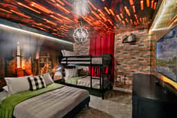 4 Bedrooms/3 Bathrooms/ Storey Lake (2849SS)