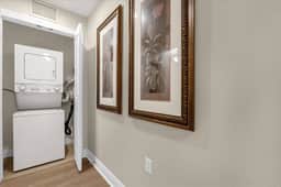3 Bedrooms / 2 Bathrooms / Reunion (7697-101HC)