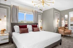 5 Bedroom/ 4 Bathroom/ Storey Lake (2689SS)