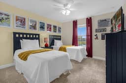 4 Bedrooms/ 3 Bathrooms/ Storey Lake (3075 PP)